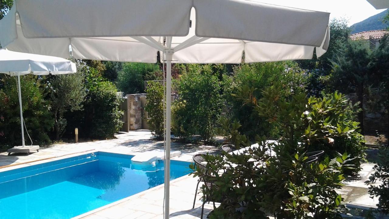 Planitas Villas سكوبيلوس تاون المظهر الخارجي الصورة